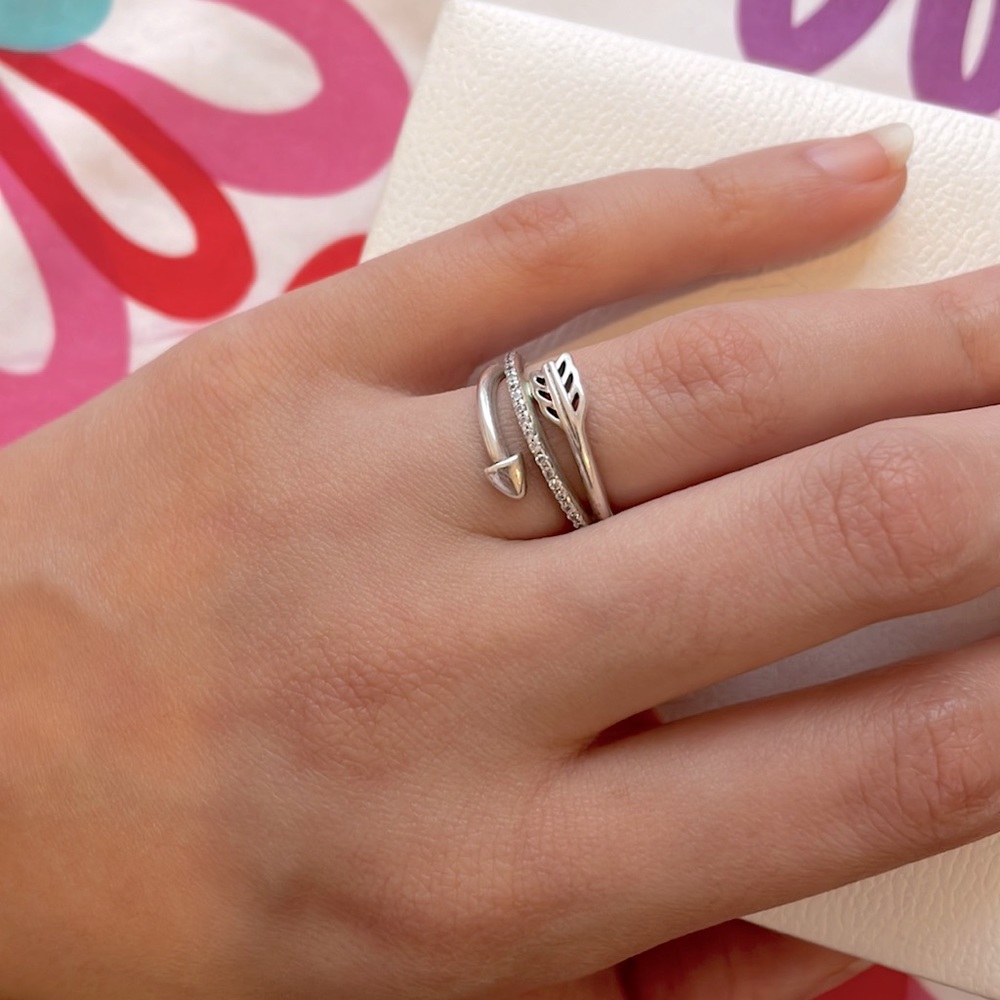 Wrap- Around Arrow Pandora Ring Size 5